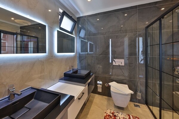 Foto van Villa in Kalkan met zwembad - Vakantiehuis in Kalkan - Untagged