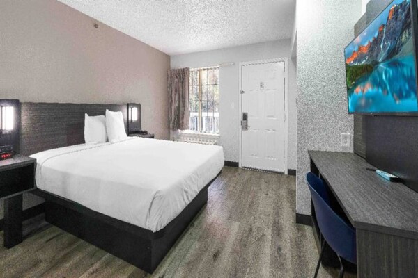 Foto van 1 tweepersoonsbed (queensize) | Rookvrij - Vakantiehuis in Tucker - BedRoom