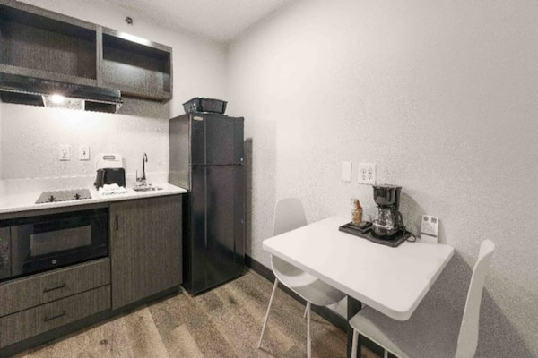 Foto van 1 tweepersoonsbed (queensize) | Rookvrij - Vakantiehuis in Tucker - Kitchen