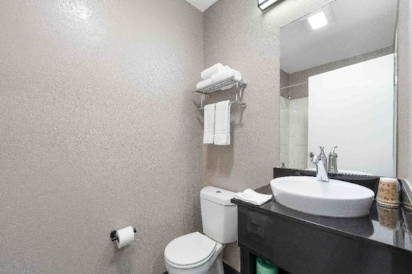 Foto van 2 bedden | Roken toegestaan, Deluxe - Vakantiehuis in Tucker - BathRoom