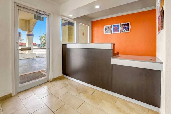 Foto van 1 kingsize bed | Rookvrij - Vakantiehuis in Clovis NM - FloorPlan