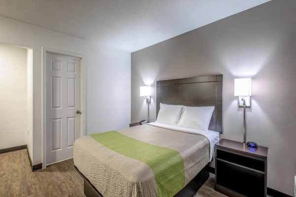 Foto van 1 tweepersoonsbed (luxe), keuken, rookvrij - Vakantiehuis in Greenville - BedRoom