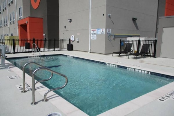 Foto van 1 kingsize bed | Suite, NSMK, Keuken - Vakantiehuis in Corpus Christi TX - Facilities