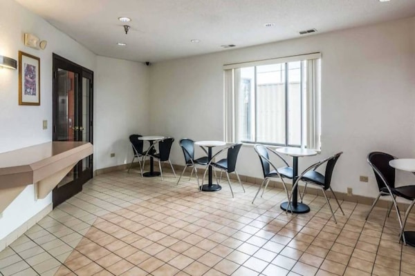 Foto van 1 tweepersoonsbed (queensize) | Roken toegestaan - Vakantiehuis in Harvey - Facilities
