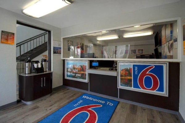 Foto van 1 kingsize bed | Micfridge - Vakantiehuis in MERRILLVILLE - FloorPlan