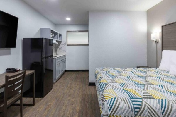 Foto van 1 tweepersoonsbed (queensize) | Roken toegestaan, Keuken - Kitchen