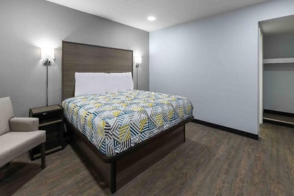 Foto van 1 tweepersoonsbed (queensize) | Roken toegestaan, Keuken - BedRoom