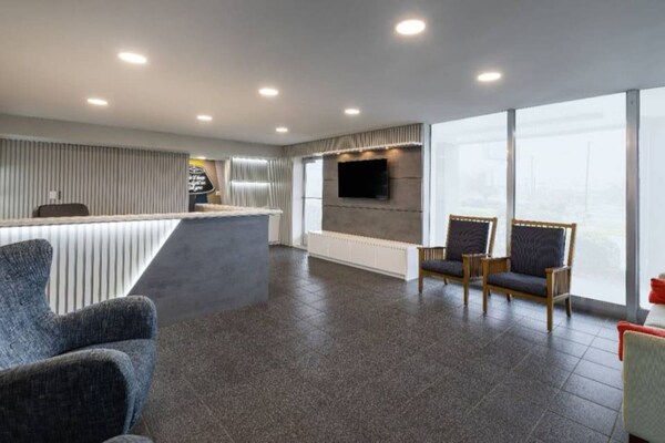 Foto van 1 tweepersoonsbed (queensize) | Roken toegestaan, koelkast (McFridge) - FloorPlan