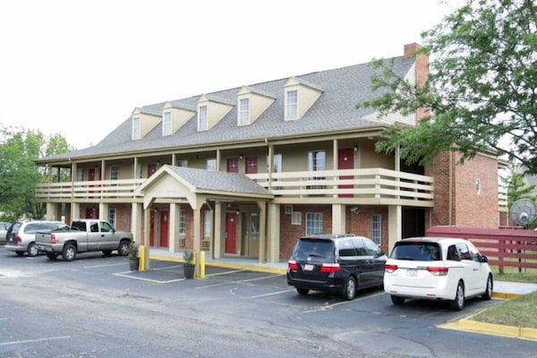 Foto van 1 tweepersoonsbed | Rookvrij - Vakantiehuis in Dayton - ExteriorSummer