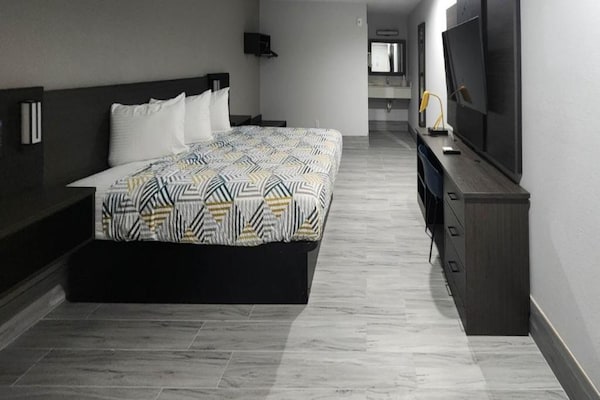 Foto van 1 kingsize bed | Rookvrij - Vakantiehuis in Aransas Pass - BedRoom