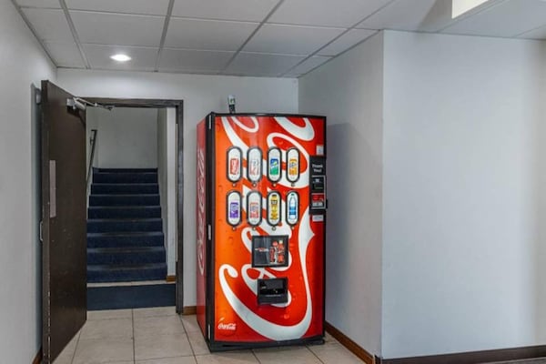 Foto van 1 Koning|Mobiliteit|Badkuip|Nsmk - Vakantiehuis in Urbana - FloorPlan