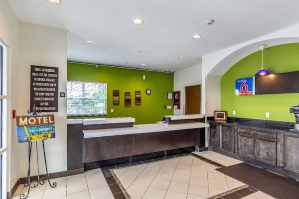 Foto van 1 tweepersoonsbed (Queensize) | Badkuip met mobiele toegang | Keuken (Nsmk) - FloorPlan