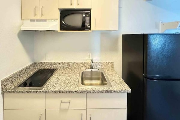 Foto van 1 tweepersoonsbed | Rookvrij, Keuken - Vakantiehuis in Casper WY - Kitchen