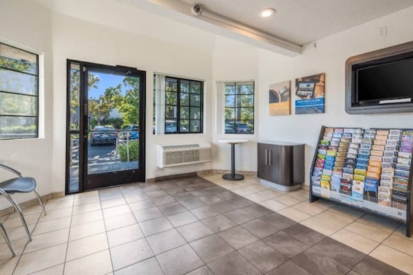 Foto van Premium 2 queensize bedden | Rolstoeltoegankelijk/bad - FloorPlan