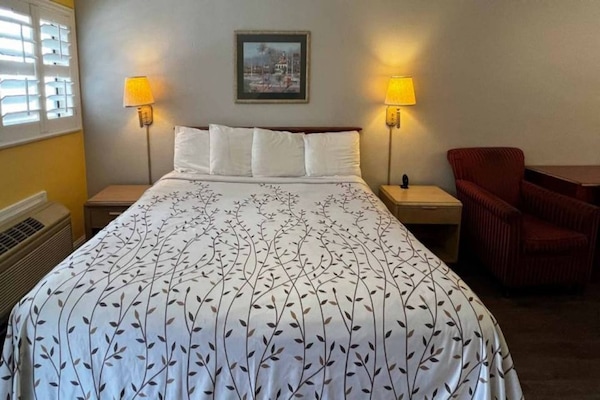 Foto van Premium kamer met 1 tweepersoonsbed (Queensize) | Rookvrij - BedRoom