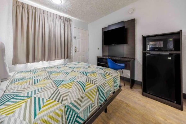 Foto van 1 tweepersoonsbed (queensize) | Rookvrij - Vakantiehuis in Fort Worth TX - BedRoom