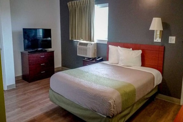 Foto van 1 Volledig Bed | Keuken Roken - Vakantiehuis in Greensboro - BedRoom