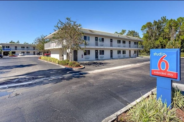 Foto van 1 tweepersoonsbed (Queensize) | Suite | Kissimmee - Vakantiehuis in Kissimmee - ExteriorSummer