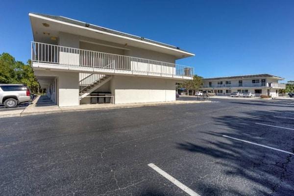 Foto van 1 tweepersoonsbed (queensize) | Rookvrij - Vakantiehuis in Kissimmee - Facilities