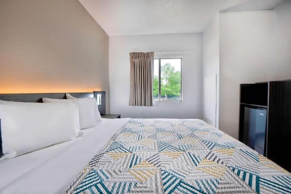 Foto van 1kingsize bed|Toegankelijk voor mindervaliden,NSMK - BedRoom