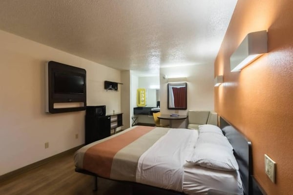 Foto van 1 King Bed | Niet Rokend - Vakantiehuis in CRAWFORDSVILLE - Facilities