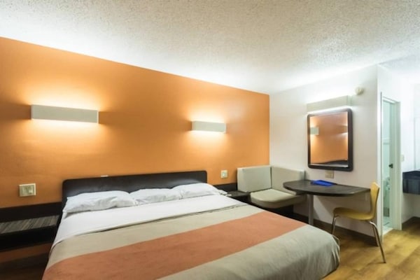 Foto van 1 King Bed | Niet Rokend - Vakantiehuis in CRAWFORDSVILLE - Facilities