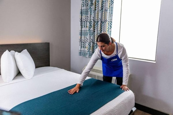 Foto van 1 kingsize bed | Rookvrij, koelkast - Vakantiehuis in Carson - Facilities