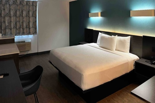 Foto van 1 kingsize bed | Rookvrij, koelkast - Vakantiehuis in Carson - BedRoom