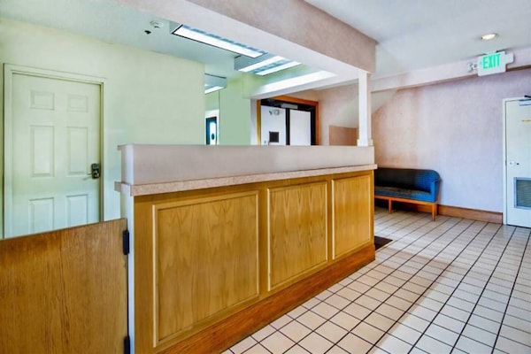 Foto van 1 kingsize bed | Nsmk, koelkast - Vakantiehuis in Jeffersonville - FloorPlan
