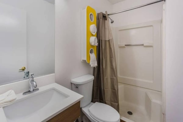 Foto van 1 tweepersoonsbed (queensize) | Niet-roken - Vakantiehuis in Jacksonville - BathRoom