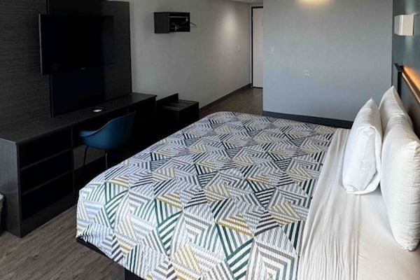 Foto van 1 kingsize bed | Rookvrij, koelkast - Vakantiehuis in Carson - BedRoom
