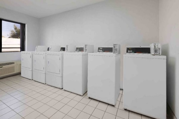Foto van 1 tweepersoonsbed (queensize) | NSMK, bubbelbad, koelkast - Facilities