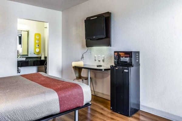 Foto van 1 kingsize bed | Roken toegestaan, koelkast aanwezig - BedRoom