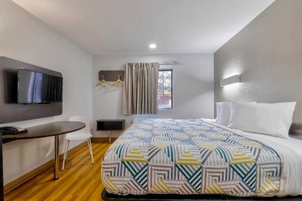 Foto van 1 kingsize bed | Roken toegestaan, Keuken - Vakantiehuis in Little Rock AR - BedRoom