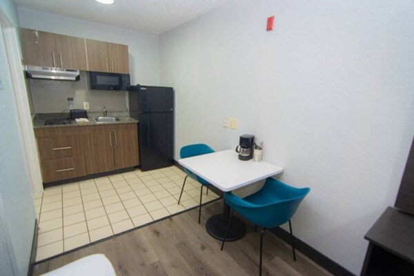 Foto van 1 tweepersoonsbed (queensize) | Toegankelijk voor mindervaliden/bad, rookvrij - Facilities