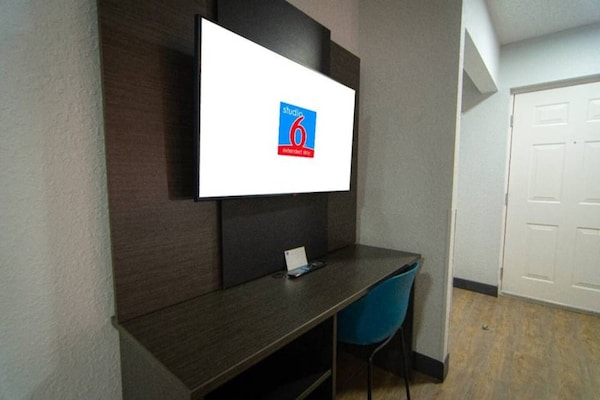 Foto van 1 tweepersoonsbed (queensize) | Rookvrij - Vakantiehuis in Coral Springs - Facilities