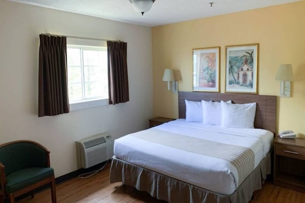 Foto van 1 tweepersoonsbed | Mobiel account | NSMK | Slaapbank - BedRoom