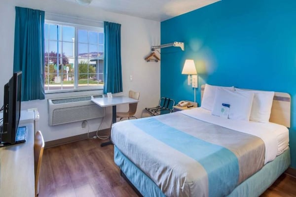 Foto van 1 tweepersoonsbed (queensize) | Roken toegestaan - Vakantiehuis in The Dalles - BedRoom