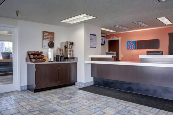 Foto van 1 tweepersoonsbed (queensize) | Roken toegestaan - Vakantiehuis in The Dalles - FloorPlan