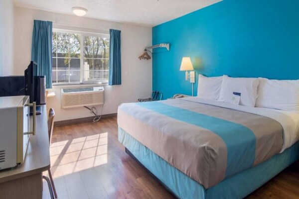 Foto van 1 tweepersoonsbed (queensize) | Roken toegestaan - Vakantiehuis in The Dalles - BedRoom