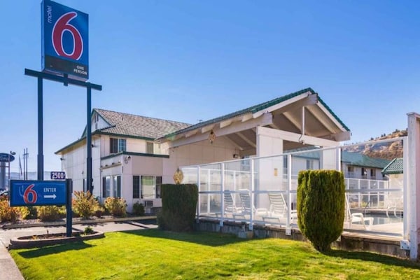 Foto van 1 tweepersoonsbed (queensize) | Roken toegestaan - Vakantiehuis in The Dalles - Facilities