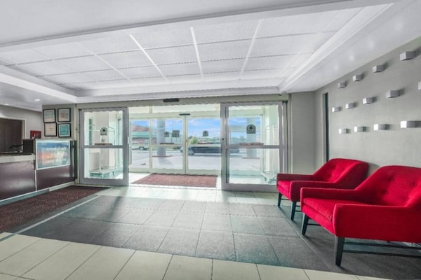 Foto van 1 tweepersoonsbed (queensize) | Magnetron (magnetron), rookvrij - FloorPlan