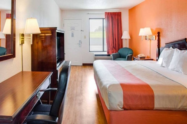 Foto van 1 kingsize bed | Rookvrij - Vakantiehuis in White House - BedRoom