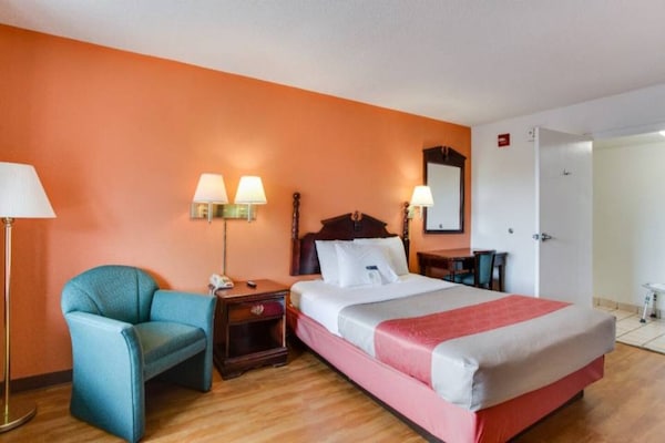 Foto van 1 kingsize bed | Rookvrij - Vakantiehuis in White House - Facilities