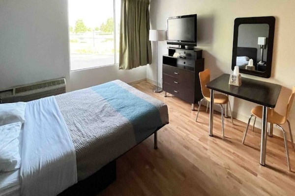 Foto van 1 kingsize bed | Roken toegestaan, Keuken - Vakantiehuis in Clarion - BedRoom