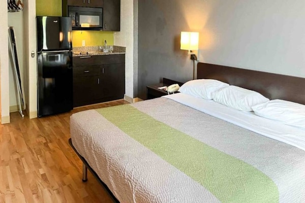 Foto van 1 kingsize bed | Roken toegestaan, Keuken - Vakantiehuis in Clarion - BedRoom