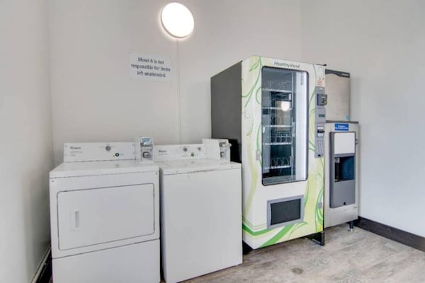 Foto van 1 tweepersoonsbed (queensize) | Niet-roken, koelkast (Micfridge) - Facilities