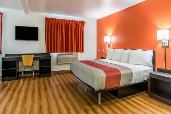 Foto van 1 kingsize bed | Roken toegestaan - Vakantiehuis in HARRISVILLE - BedRoom