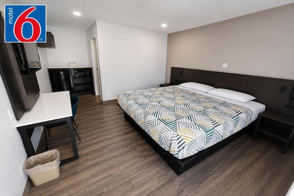 Foto van 1 tweepersoonsbed (queensize) | Rookvrij - Vakantiehuis in Yreka - BedRoom