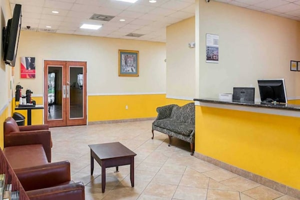 Foto van 1 Koning|Mob Acc|RI Shwr|Nsmk - Vakantiehuis in New-Orleans - FloorPlan